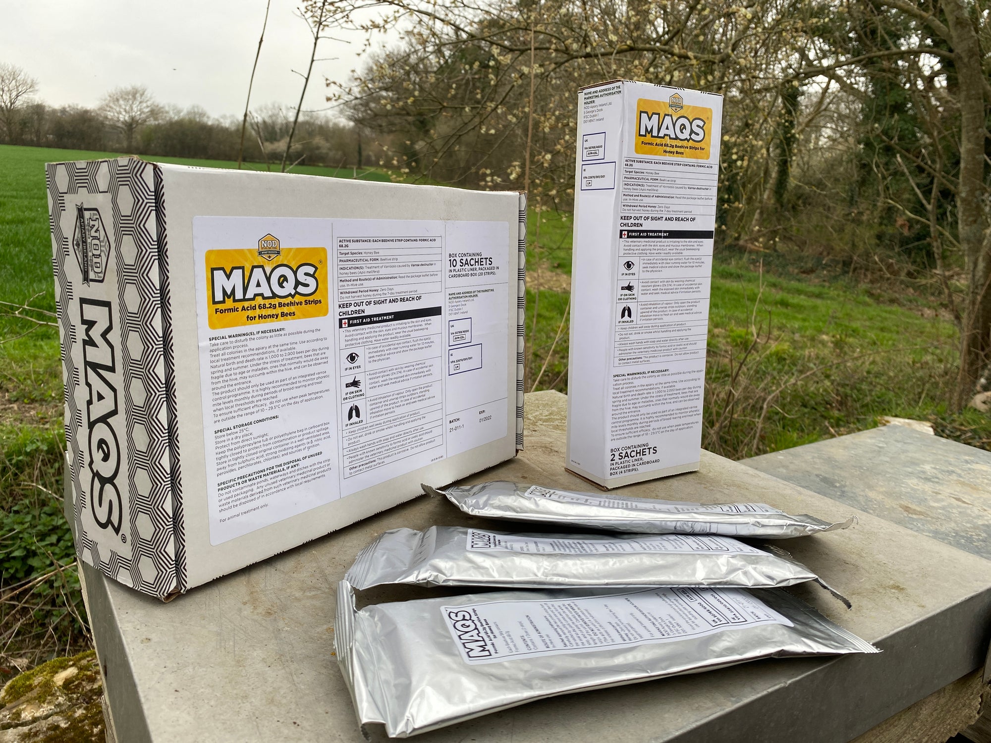 Formic acid for varroa mite