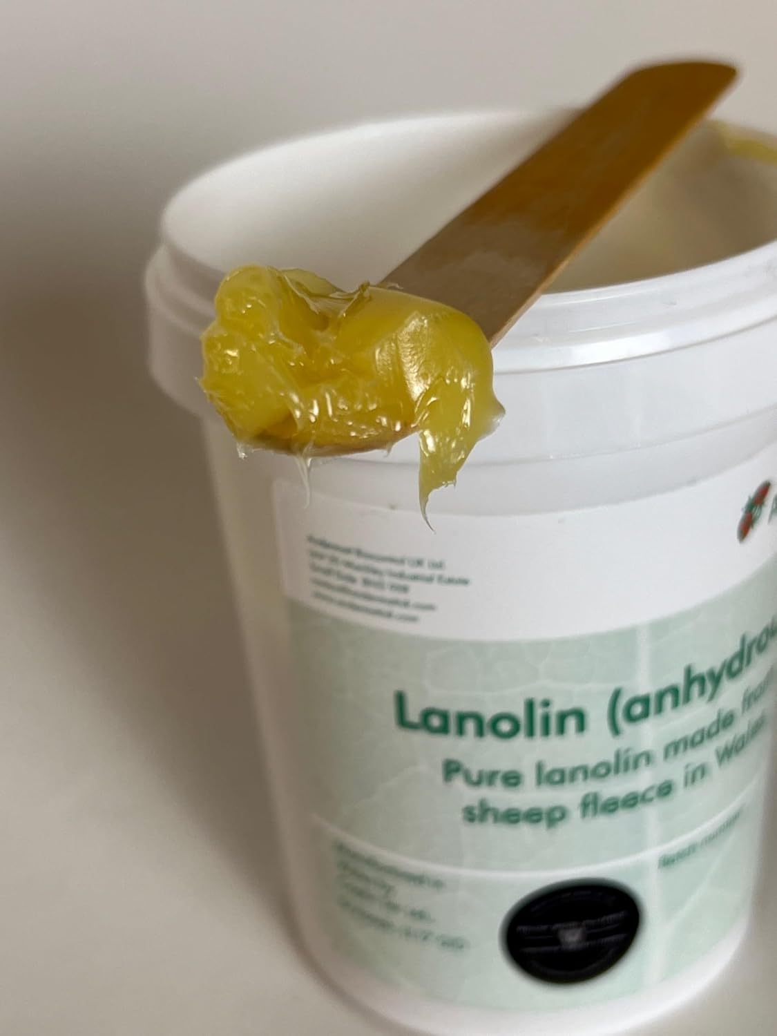 Lanolin (Anhydrous)